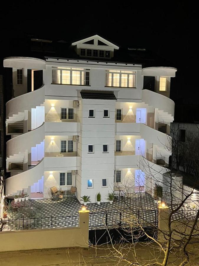 Hotel Vila Herta Durrës Buitenkant foto